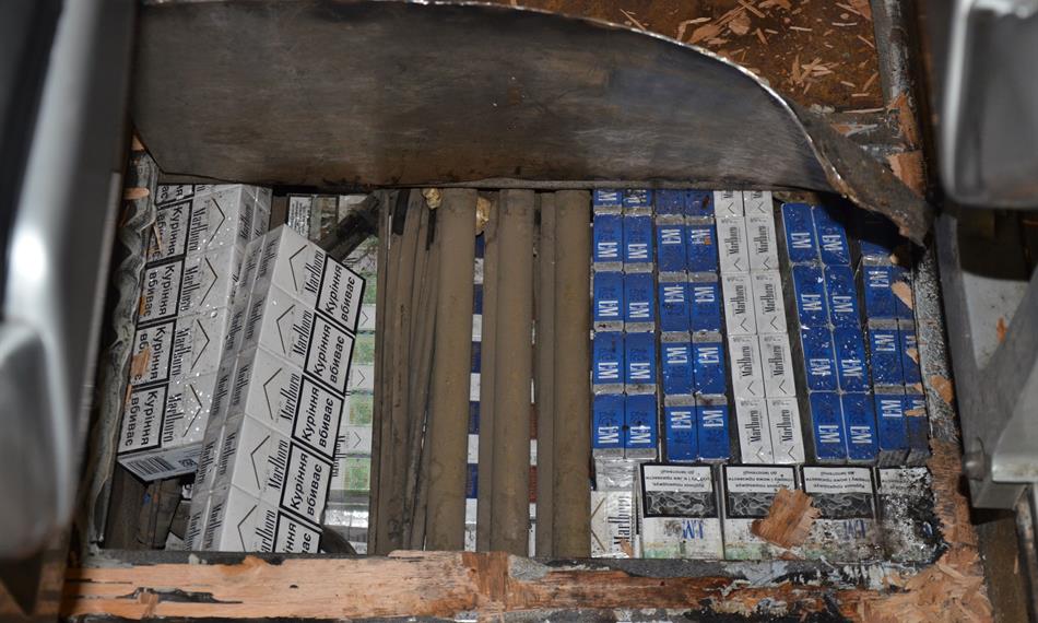 2014-11-20-137podlaha bus 1.JPG